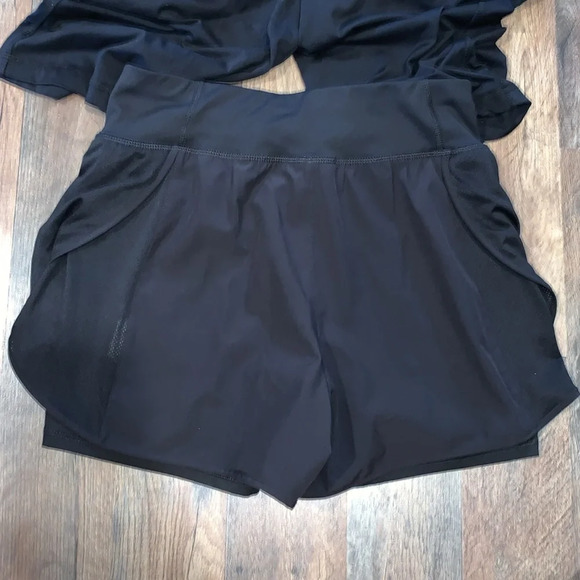 Lot of 5 Size Small Shorts. - Picture 4 of 12